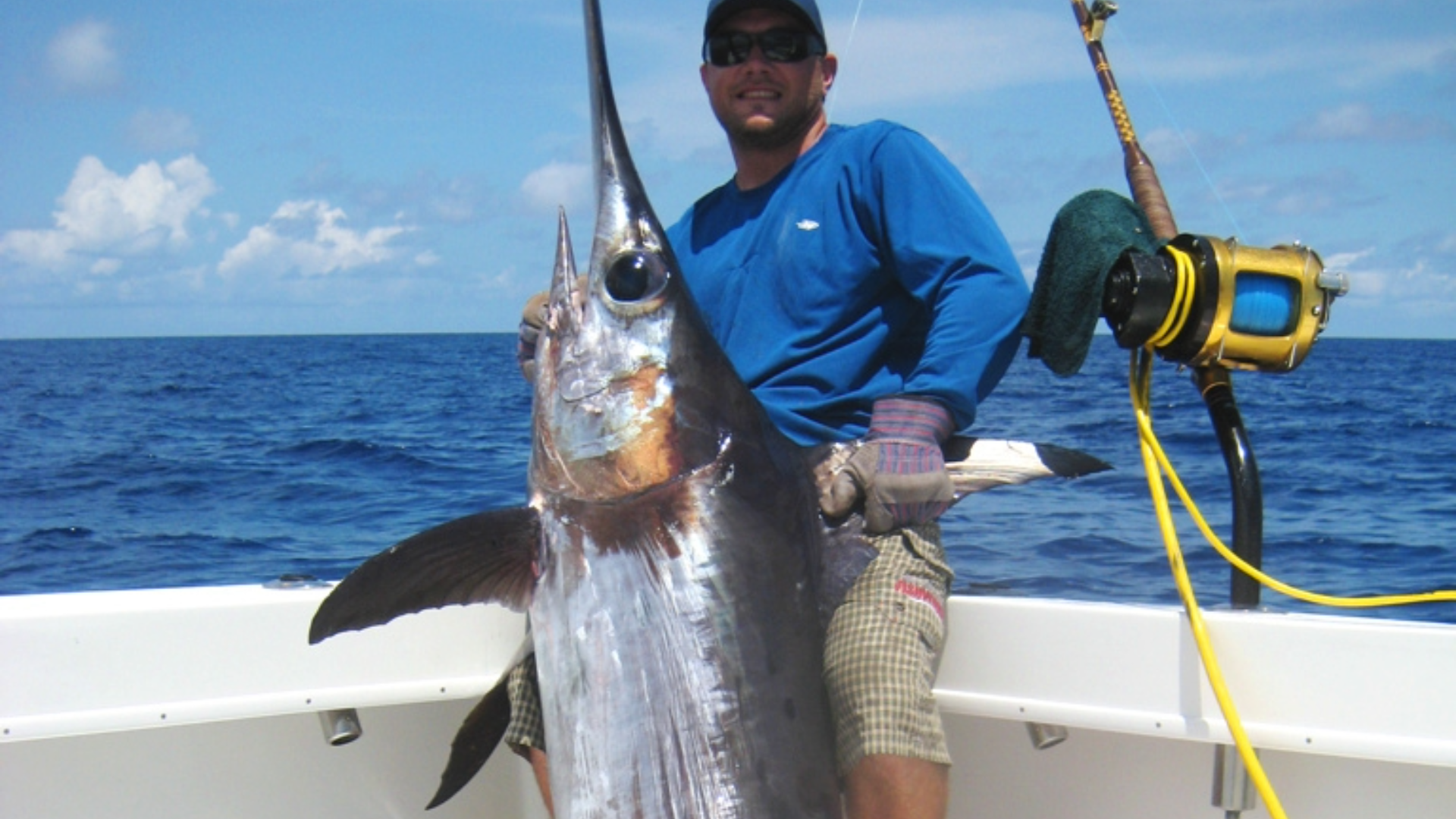 How to Day Drop for Swordfish with a Soft-Plastic Eel